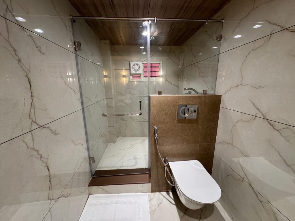 WhatsApp Image 2025-02-18 at 9.48.53 PM